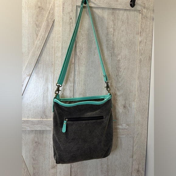 Myra Bag Crossbody • Canvas & Leather - Picture 5 of 10